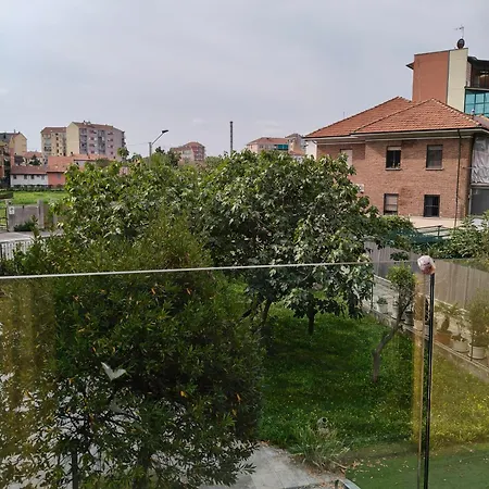 Garden House Apartment Turin
